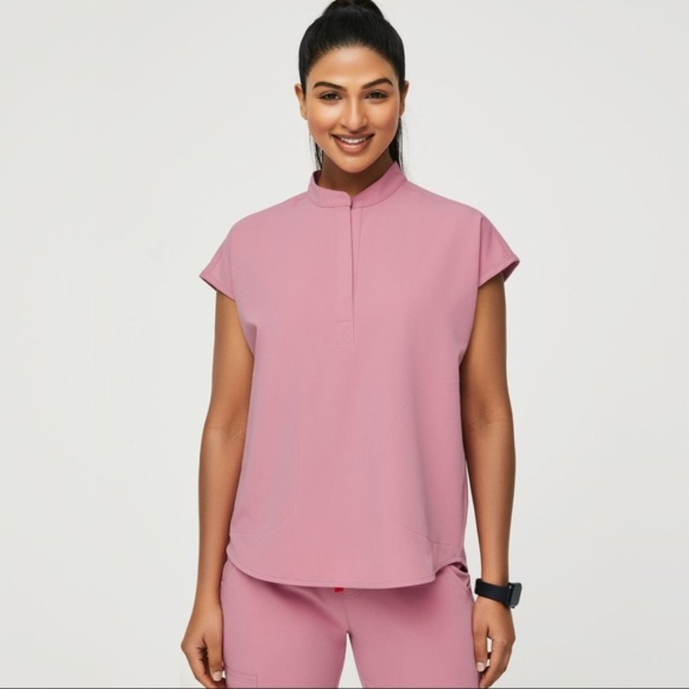 Figs rafaela chalk pink top